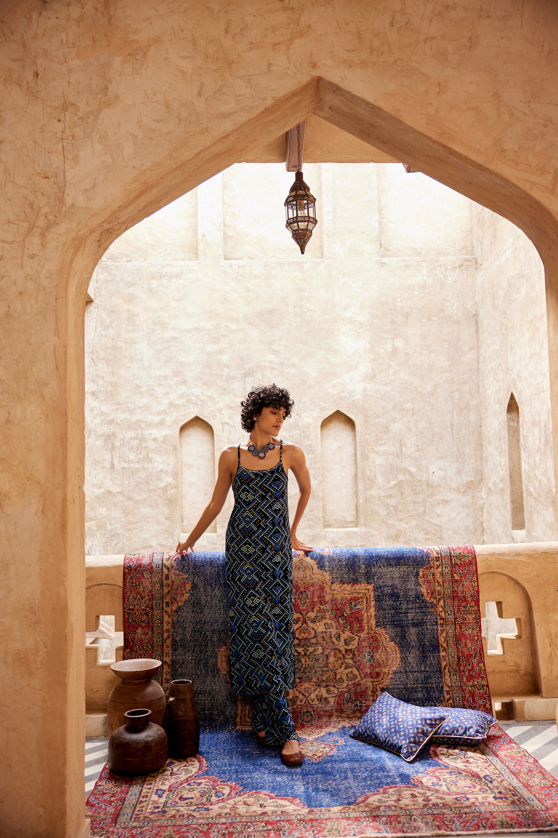 Ikat Inspired Print viscose Knit Kurta Set, Black, image 3